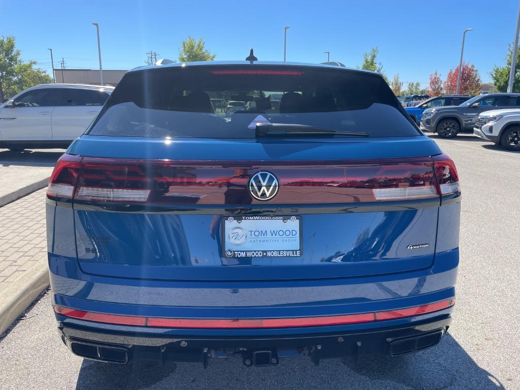 new 2026 Volkswagen Atlas Cross Sport car
