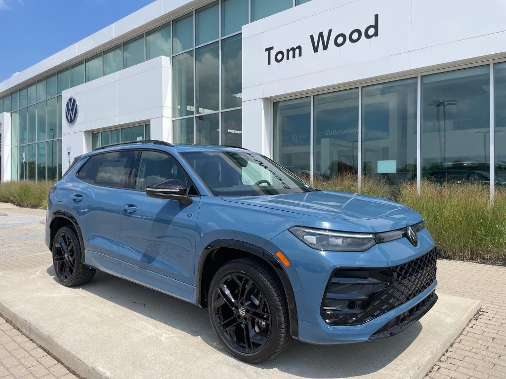 new 2025 Volkswagen Tiguan car, priced at $39,831