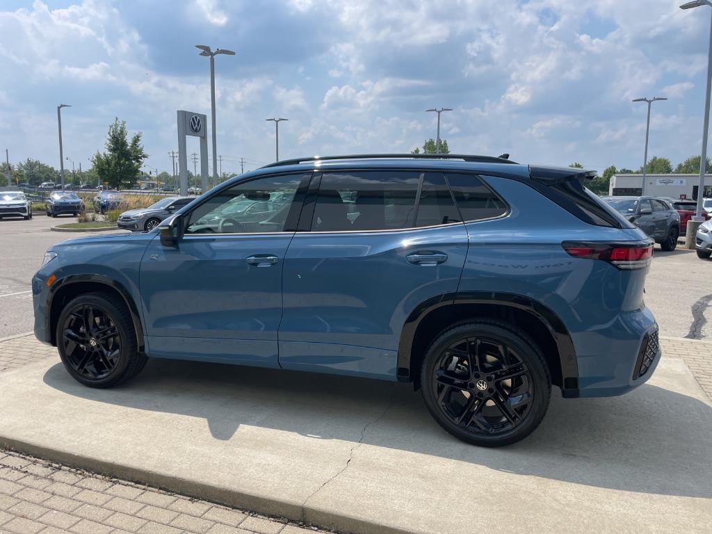 new 2025 Volkswagen Tiguan car, priced at $39,831