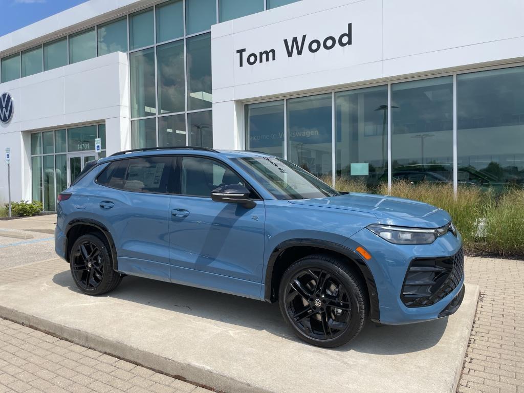 new 2025 Volkswagen Tiguan car, priced at $39,831