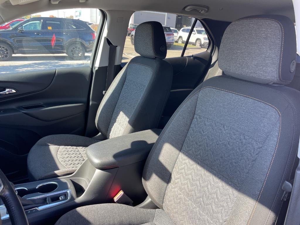 used 2022 Chevrolet Equinox car, priced at $21,689