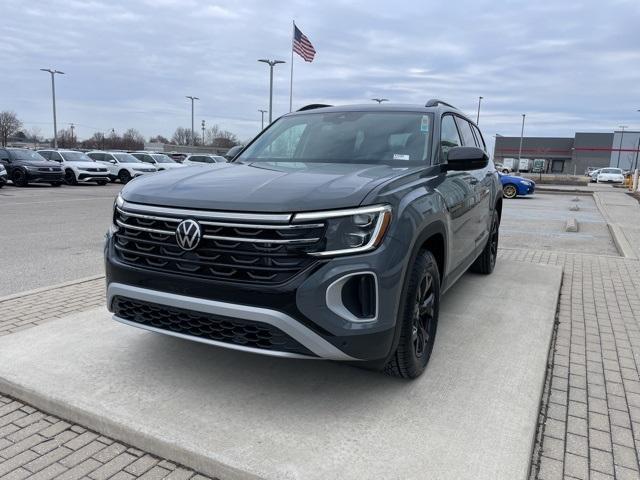 new 2025 Volkswagen Atlas car, priced at $44,271