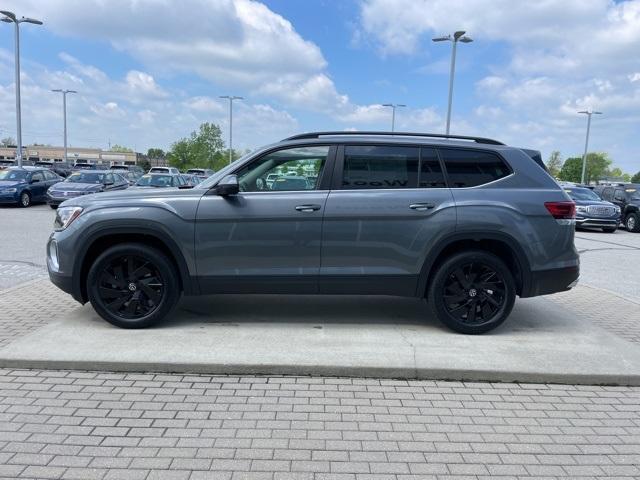 new 2025 Volkswagen Atlas car, priced at $41,443