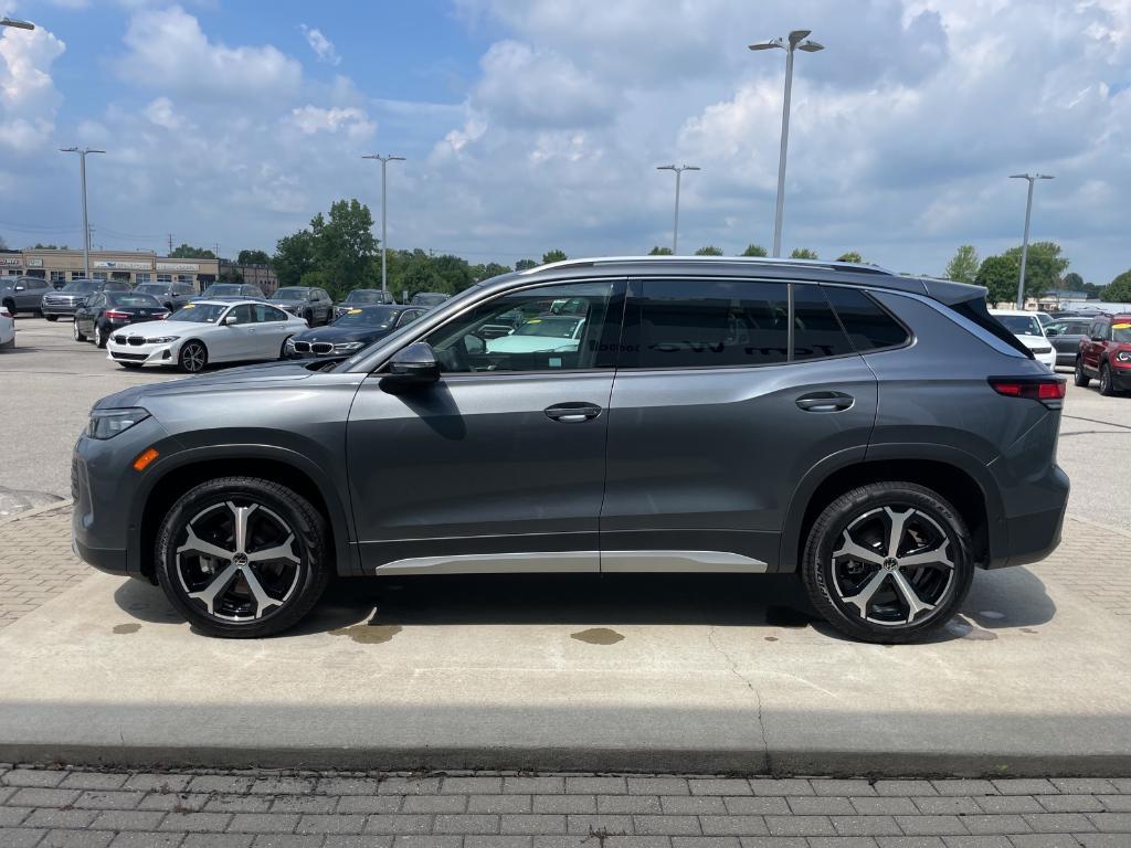 new 2025 Volkswagen Tiguan car, priced at $32,897