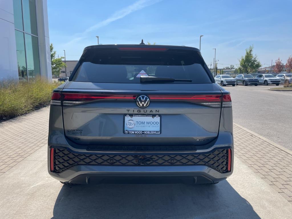 new 2025 Volkswagen Tiguan car, priced at $37,383