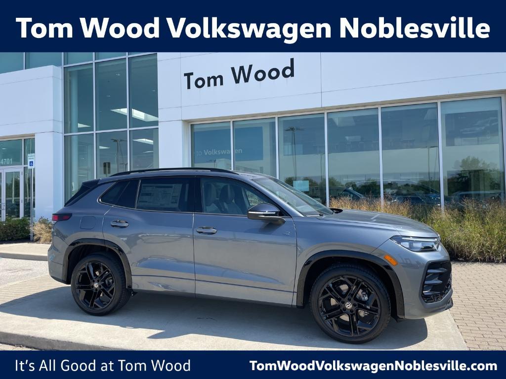 new 2025 Volkswagen Tiguan car, priced at $37,383