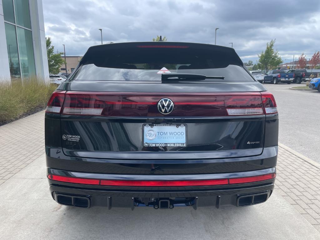 new 2026 Volkswagen Atlas Cross Sport car