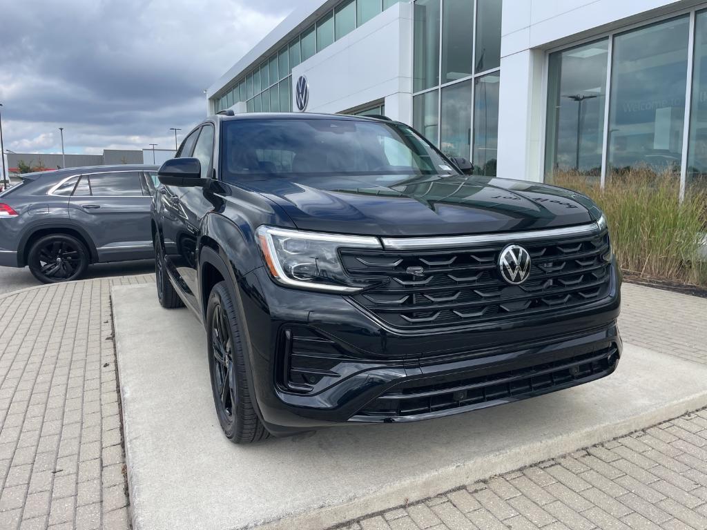 new 2026 Volkswagen Atlas Cross Sport car