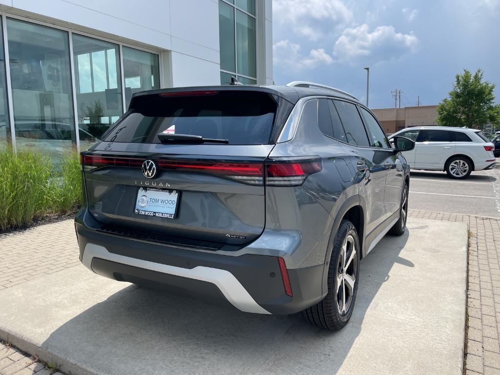 new 2025 Volkswagen Tiguan car, priced at $33,929