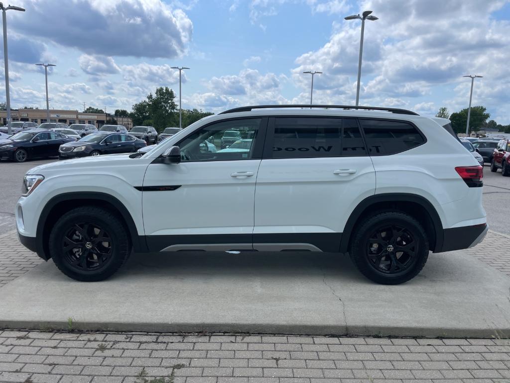 new 2025 Volkswagen Atlas car, priced at $43,834