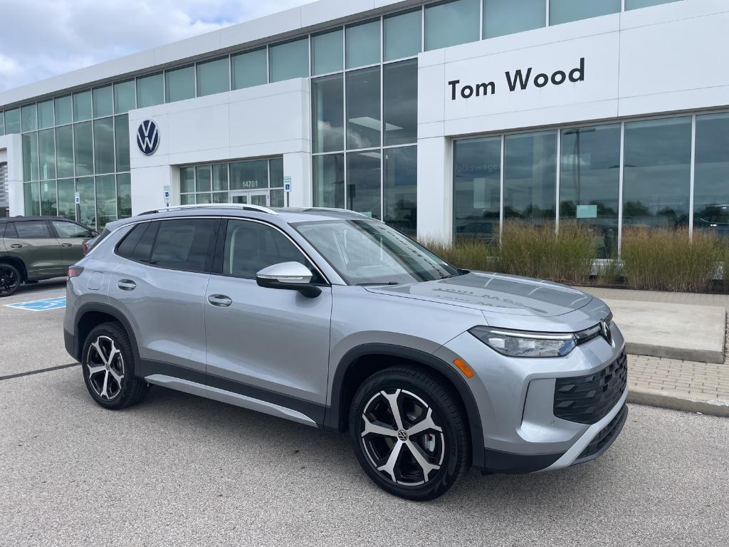 new 2025 Volkswagen Tiguan car, priced at $36,787