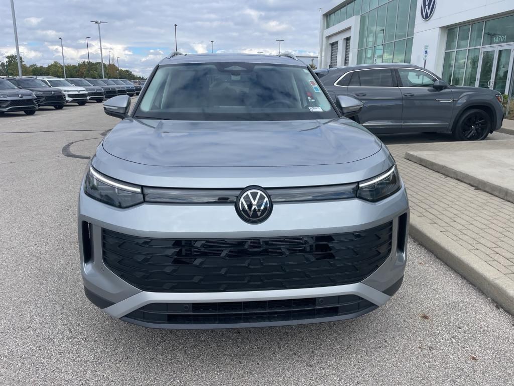 new 2025 Volkswagen Tiguan car, priced at $36,787