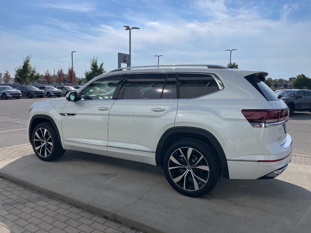 new 2026 Volkswagen Atlas car