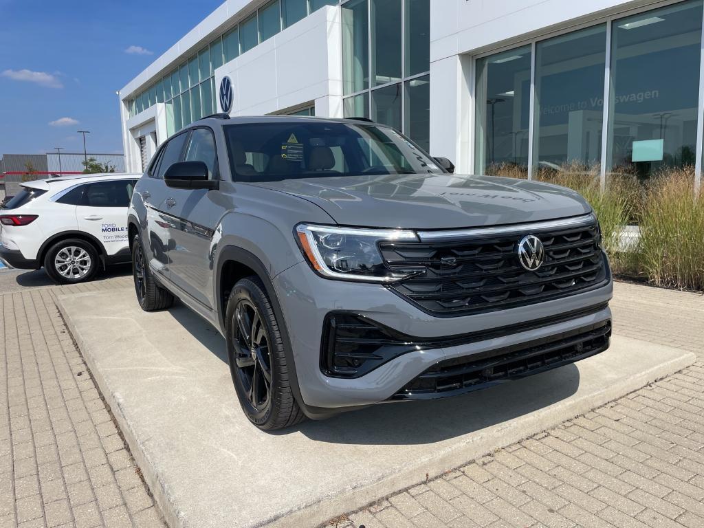 new 2026 Volkswagen Atlas Cross Sport car