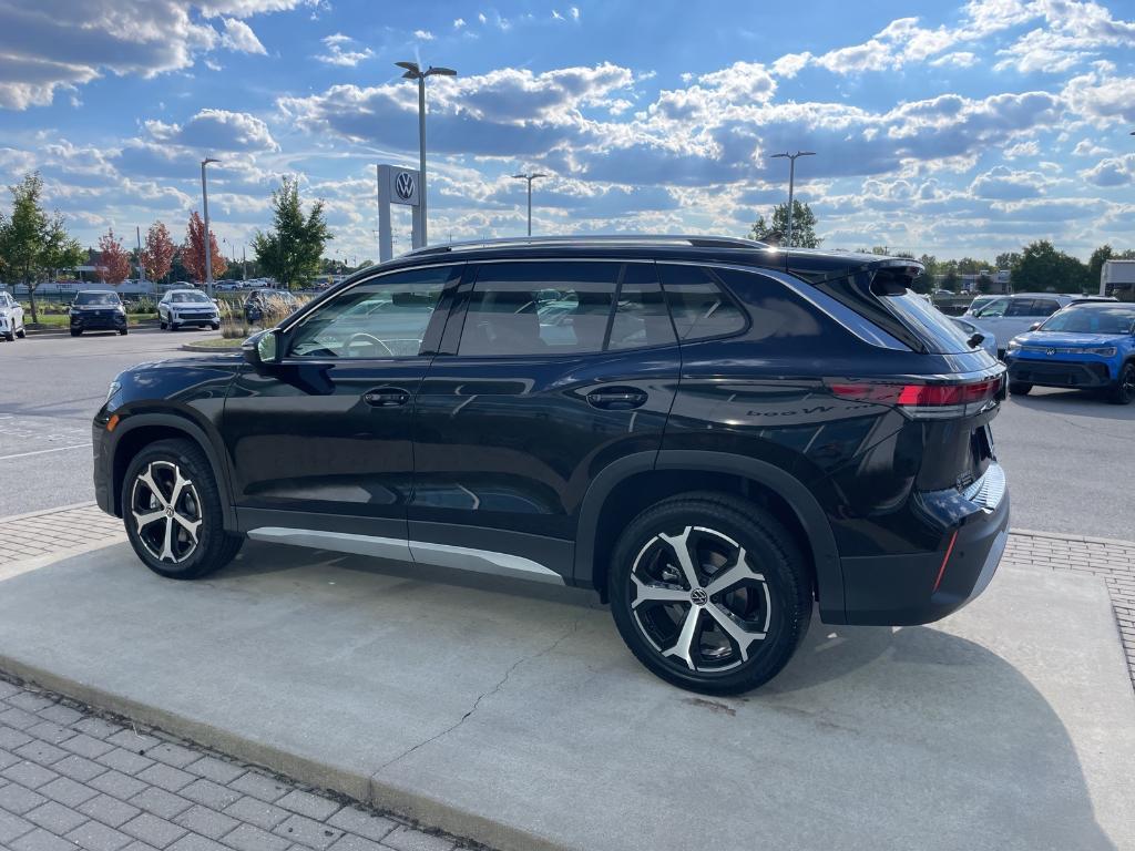 new 2025 Volkswagen Tiguan car, priced at $36,787
