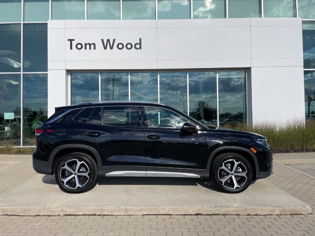 new 2025 Volkswagen Tiguan car, priced at $36,787