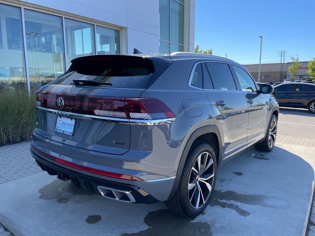 new 2026 Volkswagen Atlas Cross Sport car