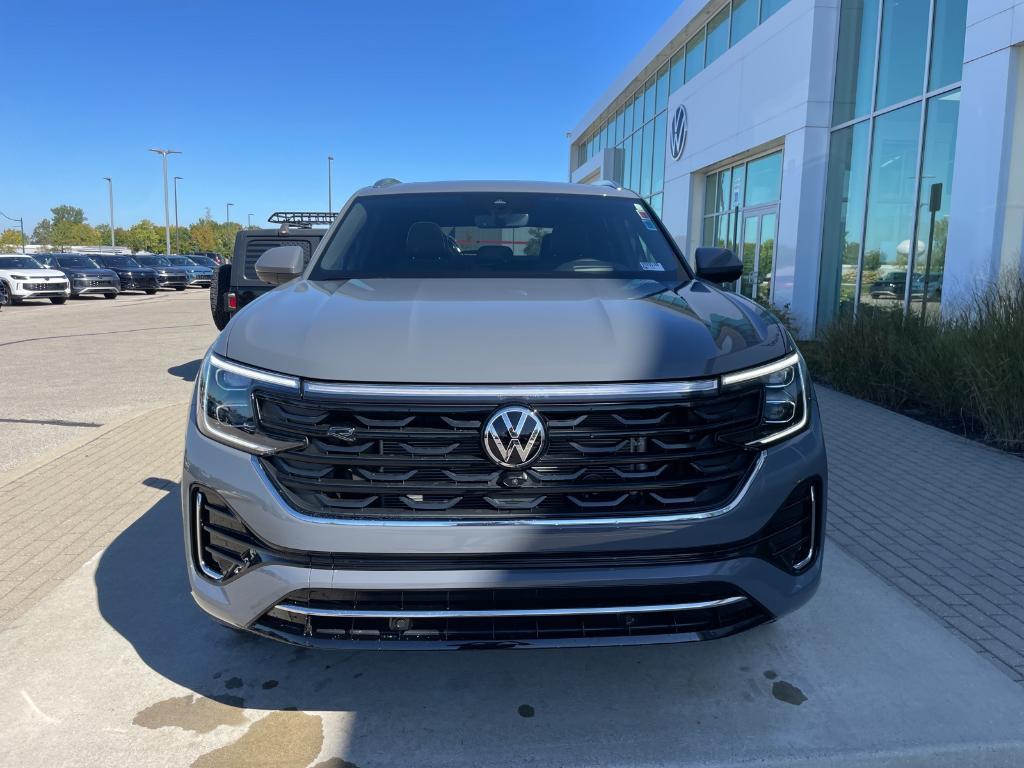 new 2026 Volkswagen Atlas Cross Sport car