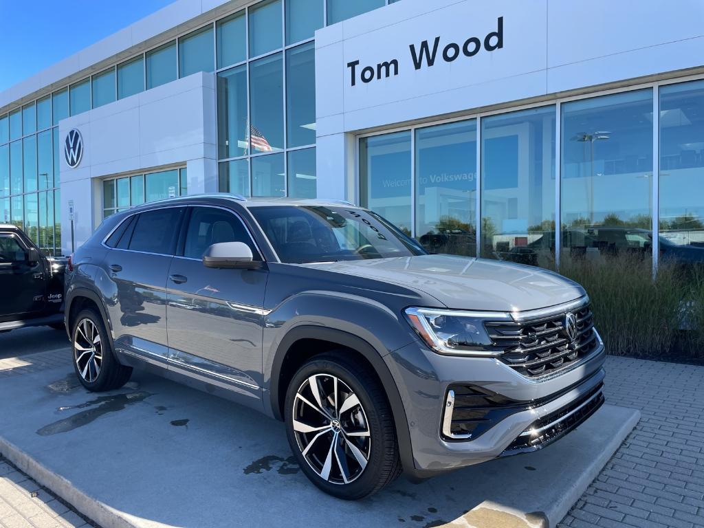 new 2026 Volkswagen Atlas Cross Sport car