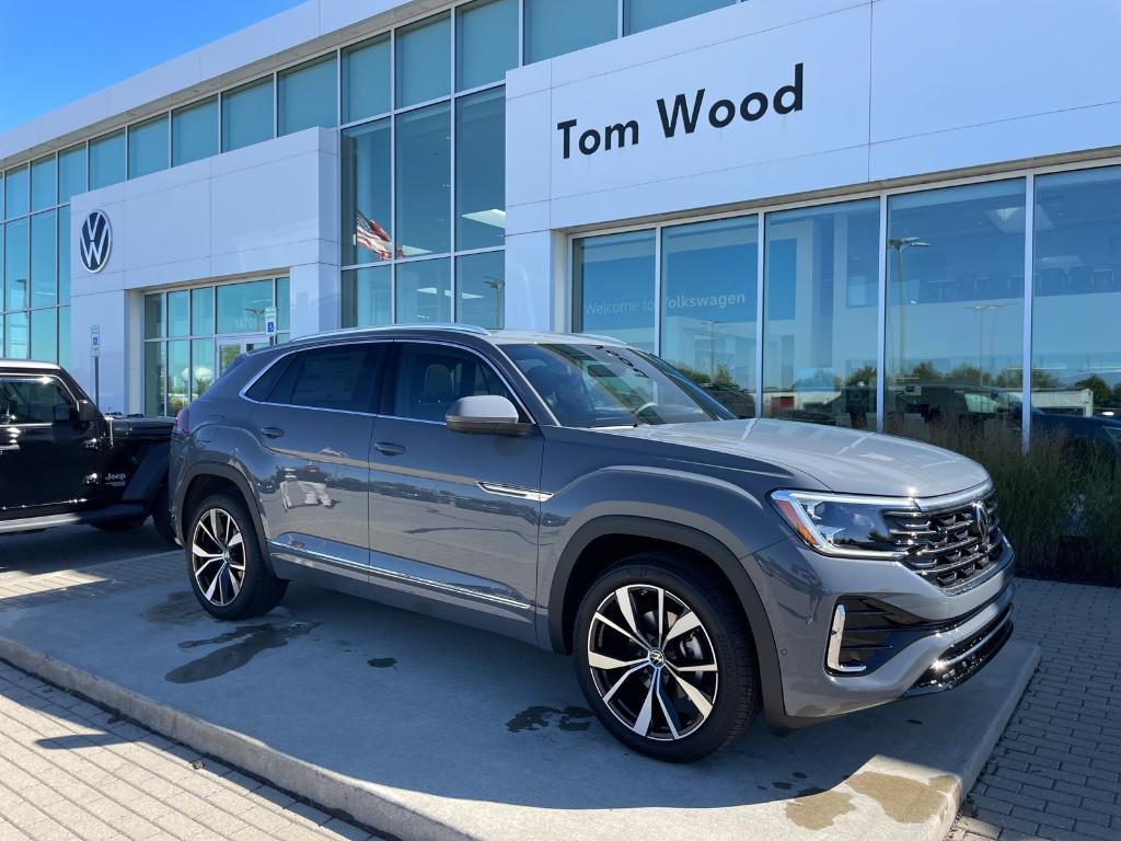 new 2026 Volkswagen Atlas Cross Sport car