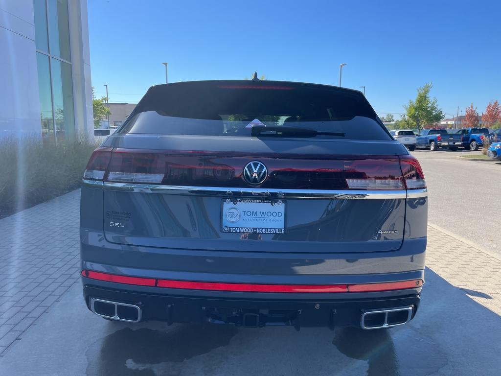 new 2026 Volkswagen Atlas Cross Sport car