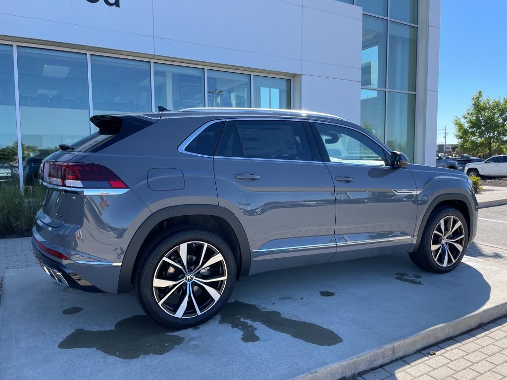 new 2026 Volkswagen Atlas Cross Sport car