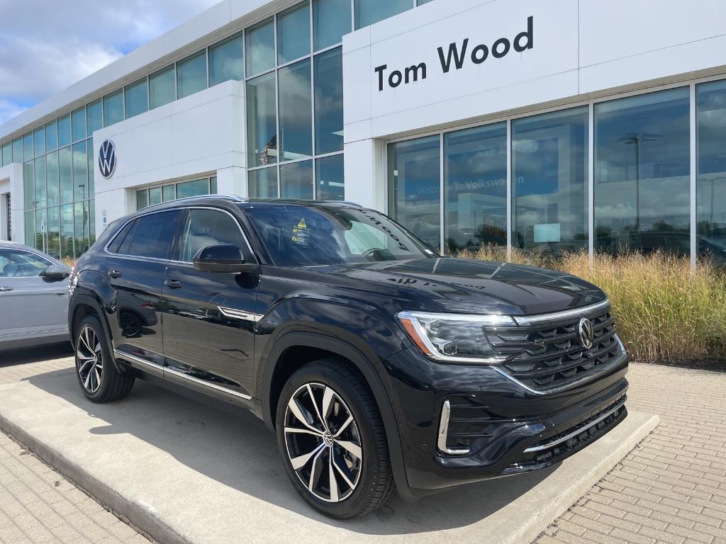 new 2026 Volkswagen Atlas Cross Sport car