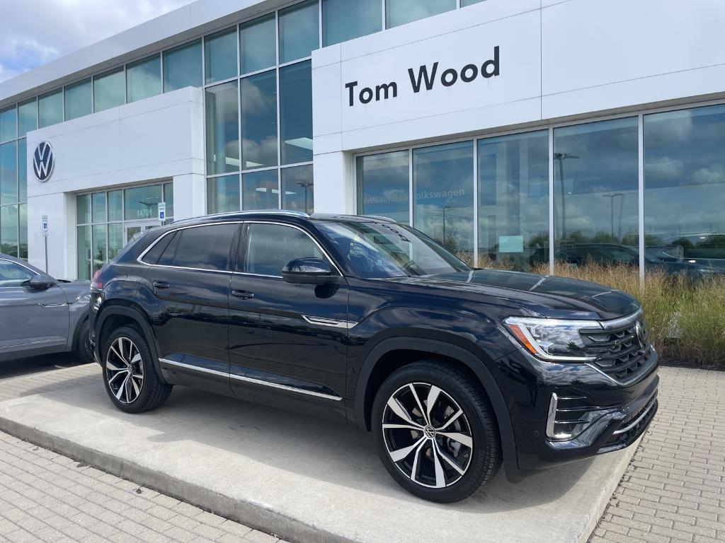new 2026 Volkswagen Atlas Cross Sport car