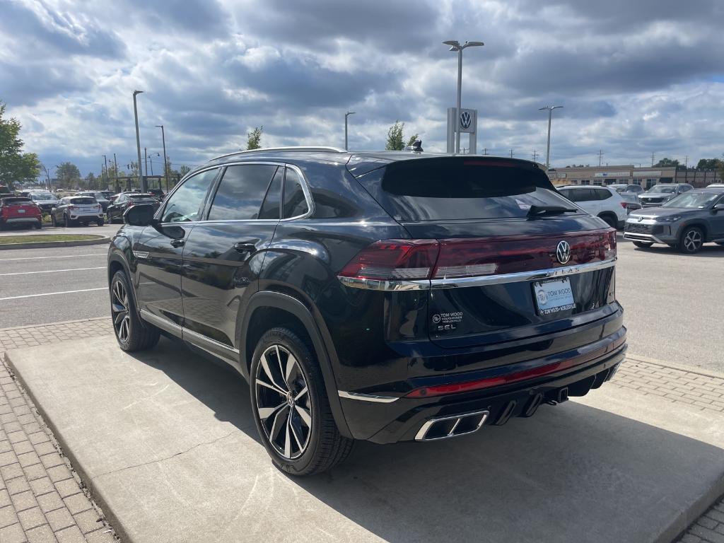 new 2026 Volkswagen Atlas Cross Sport car