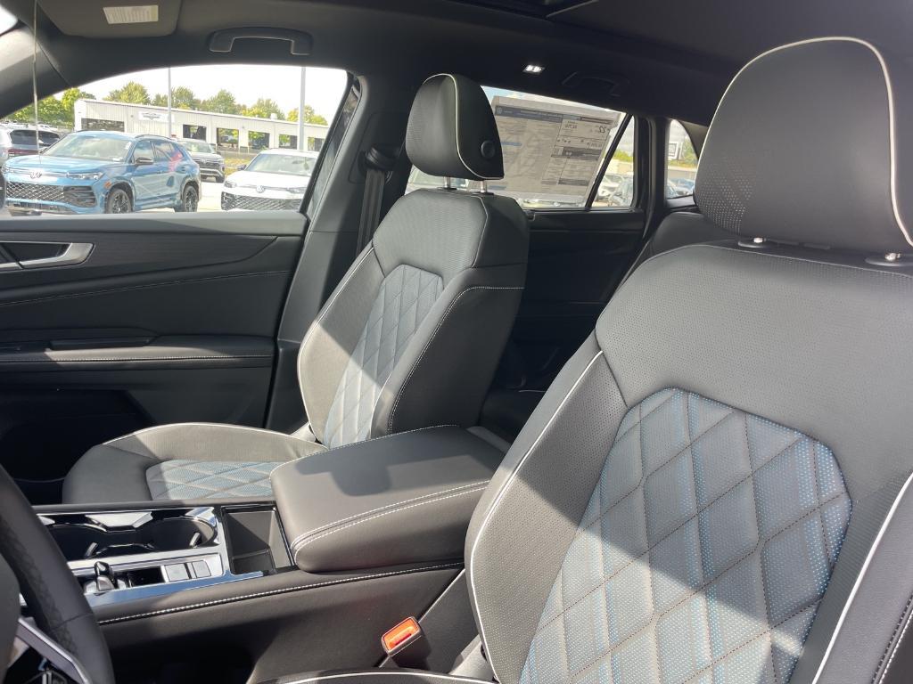 new 2026 Volkswagen Atlas Cross Sport car