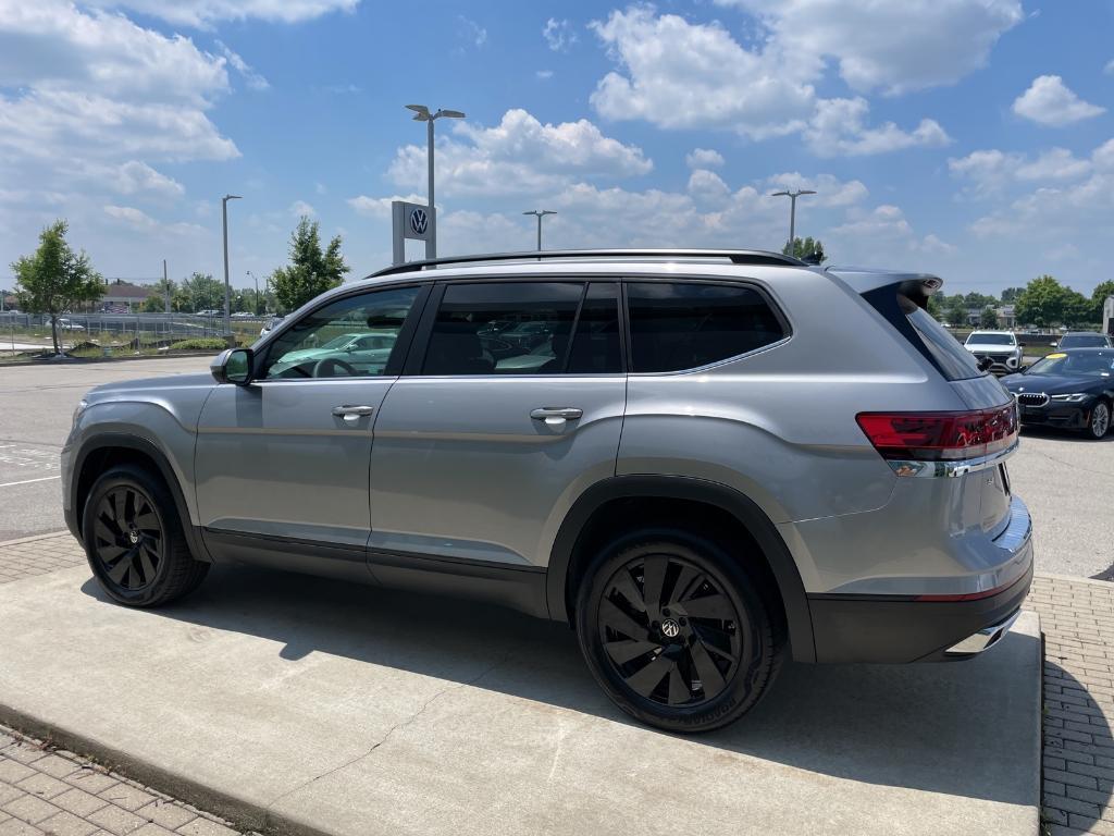 new 2025 Volkswagen Atlas car, priced at $41,443