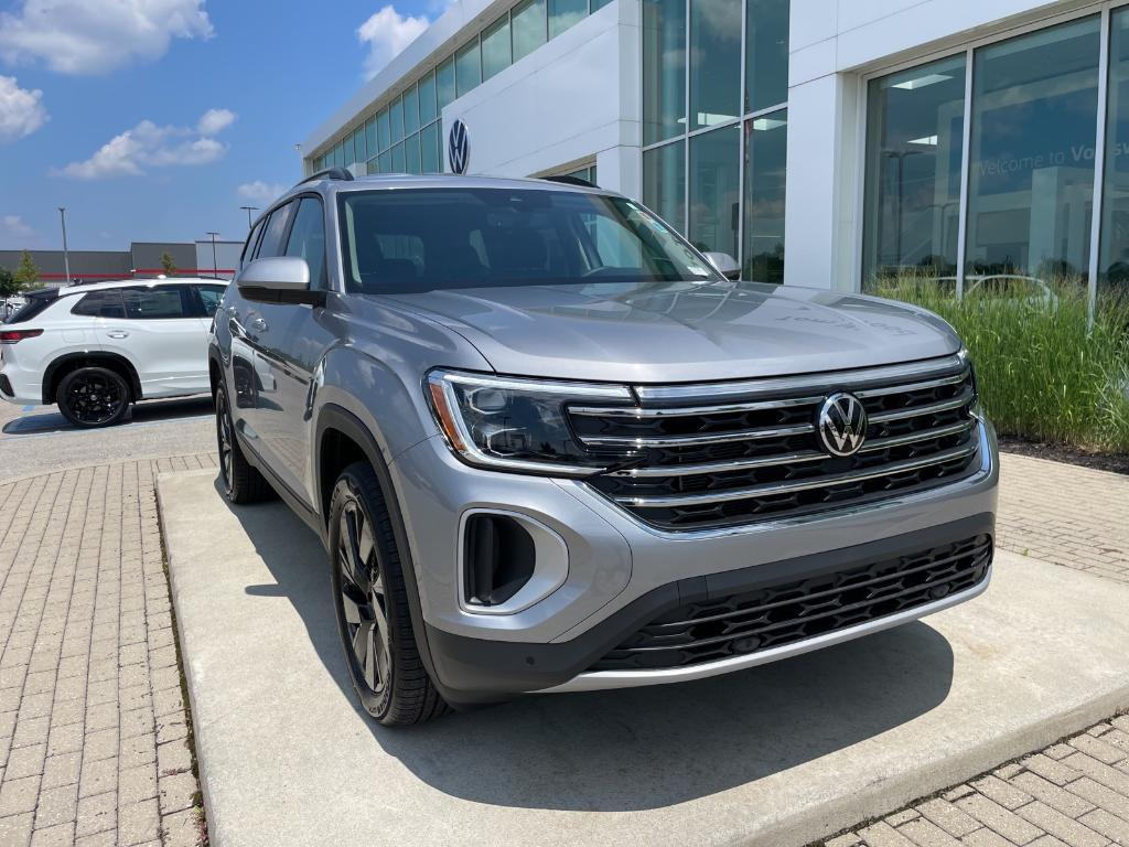 new 2025 Volkswagen Atlas car, priced at $41,443