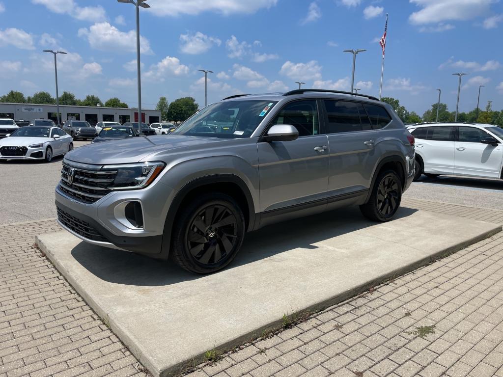 new 2025 Volkswagen Atlas car, priced at $41,443