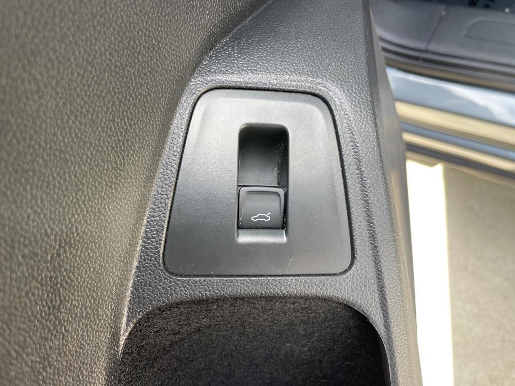 used 2024 Volkswagen Tiguan car, priced at $29,295