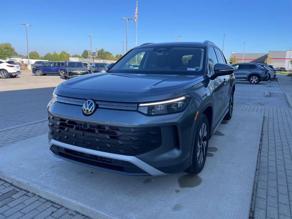 new 2025 Volkswagen Tiguan car, priced at $30,771