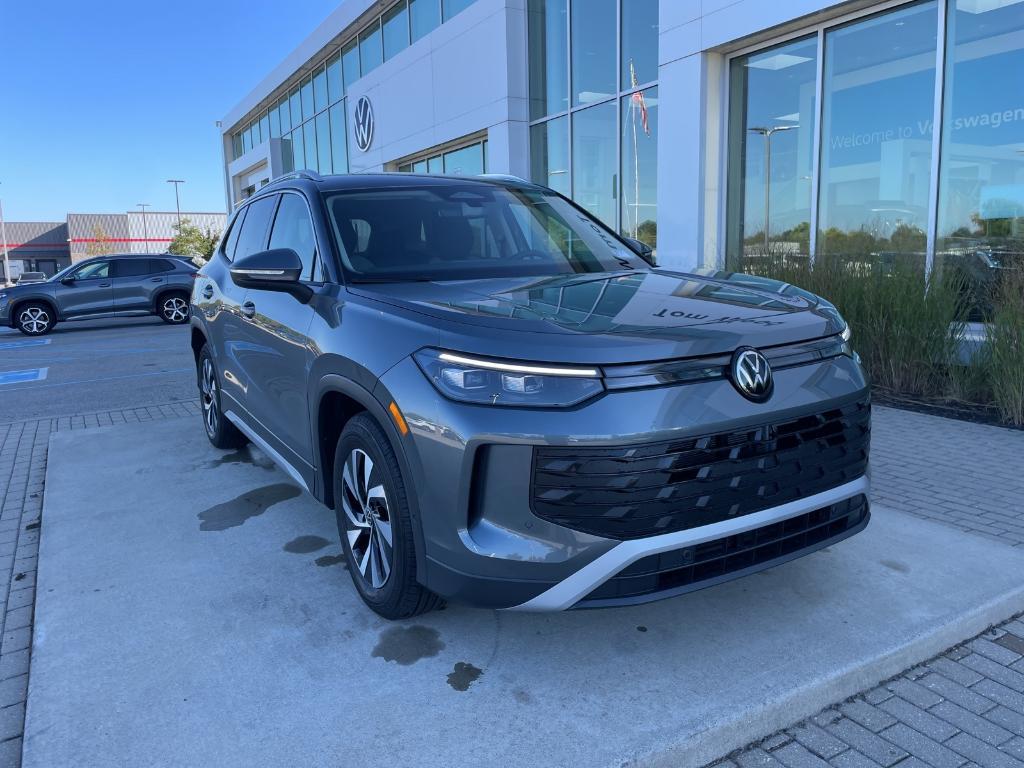 new 2025 Volkswagen Tiguan car, priced at $30,771
