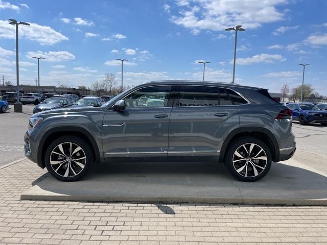 new 2025 Volkswagen Atlas Cross Sport car, priced at $52,358