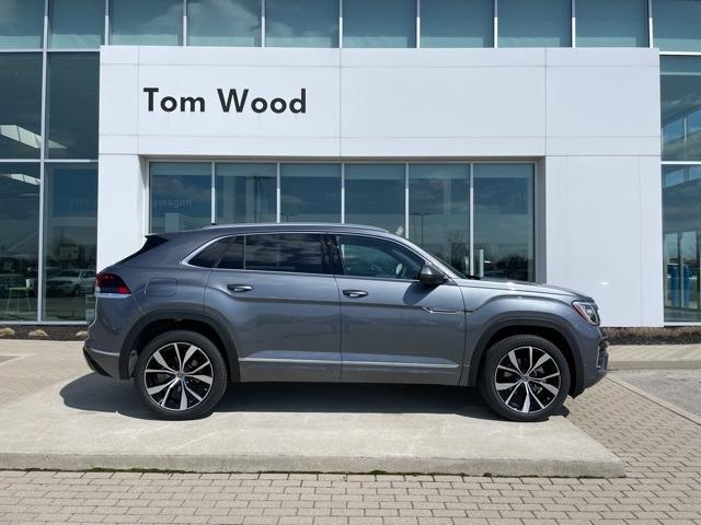 new 2025 Volkswagen Atlas Cross Sport car, priced at $52,358
