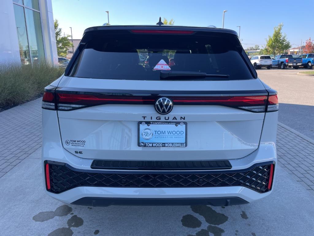 new 2025 Volkswagen Tiguan car, priced at $37,247