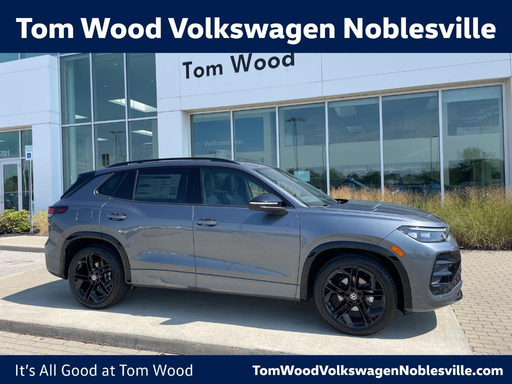 new 2025 Volkswagen Tiguan car, priced at $37,247