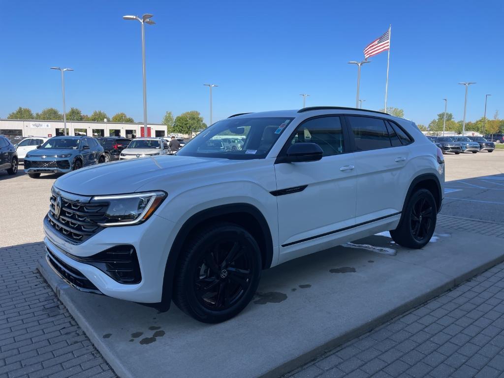 new 2026 Volkswagen Atlas Cross Sport car