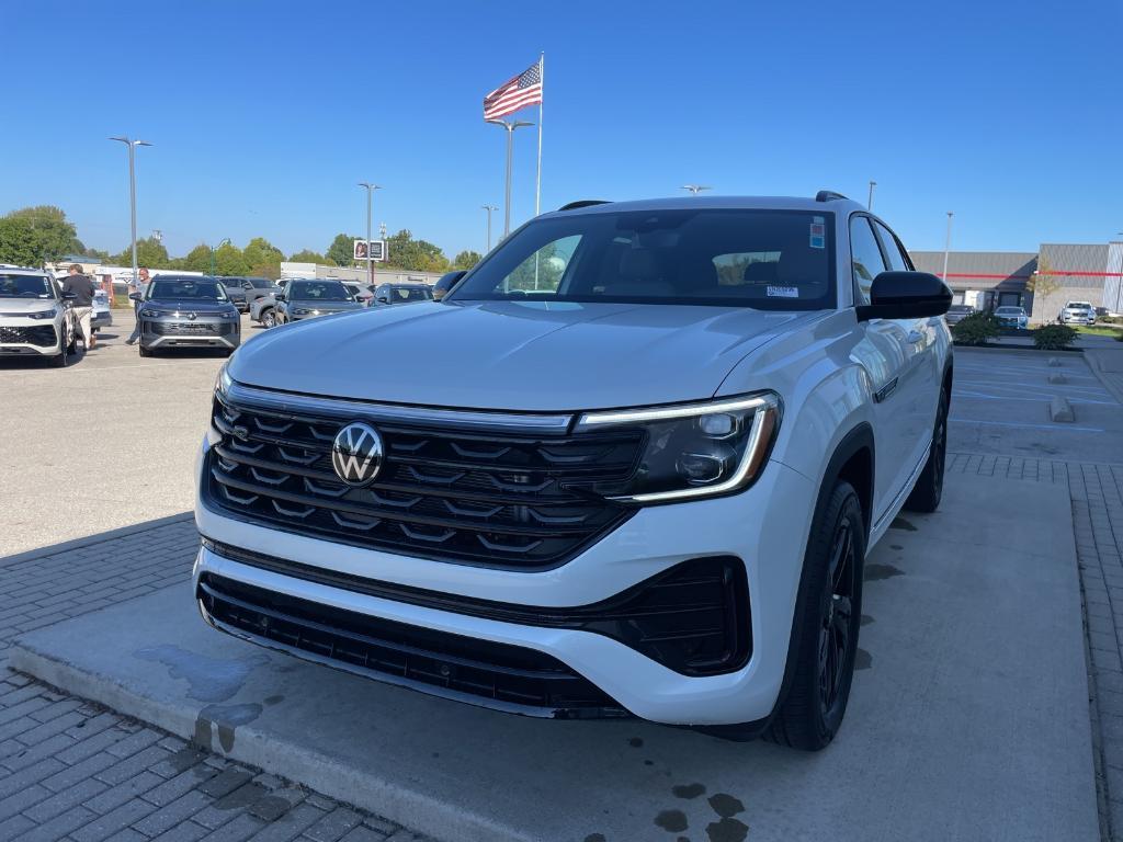 new 2026 Volkswagen Atlas Cross Sport car