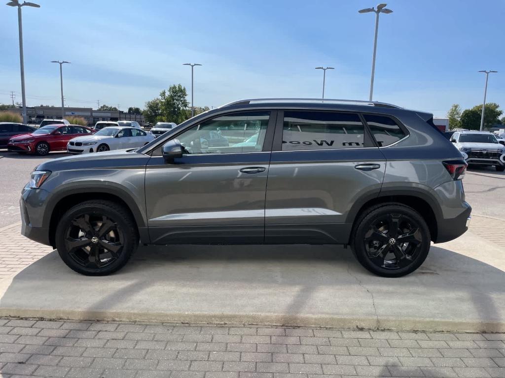 new 2025 Volkswagen Taos car, priced at $34,044