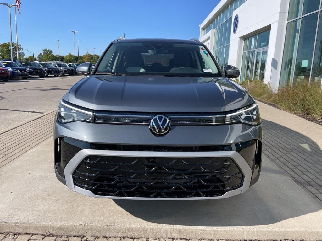 new 2025 Volkswagen Taos car, priced at $34,044