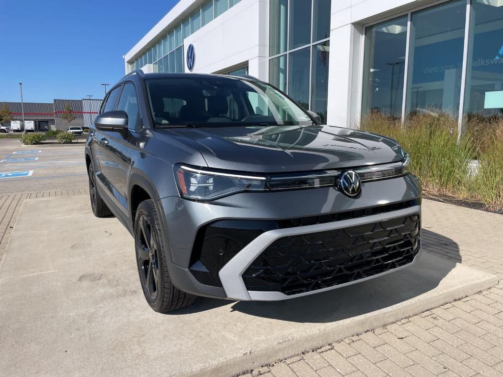 new 2025 Volkswagen Taos car, priced at $34,044
