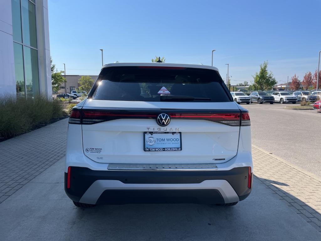 new 2025 Volkswagen Tiguan car, priced at $36,676