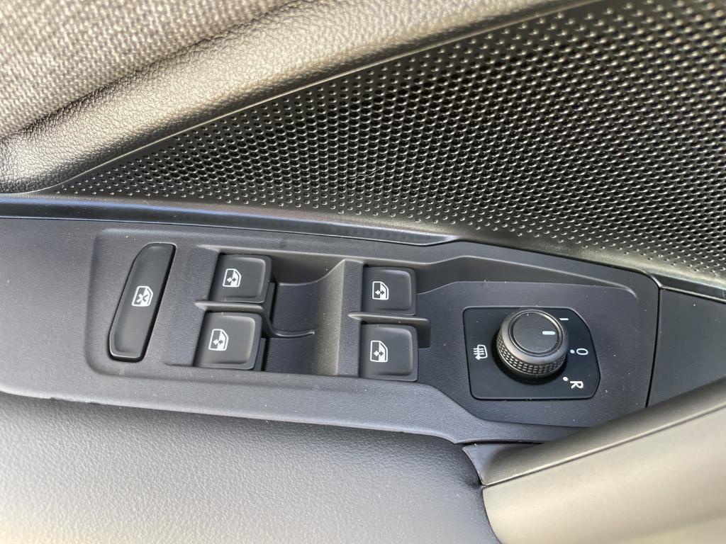 new 2026 Volkswagen Tiguan car