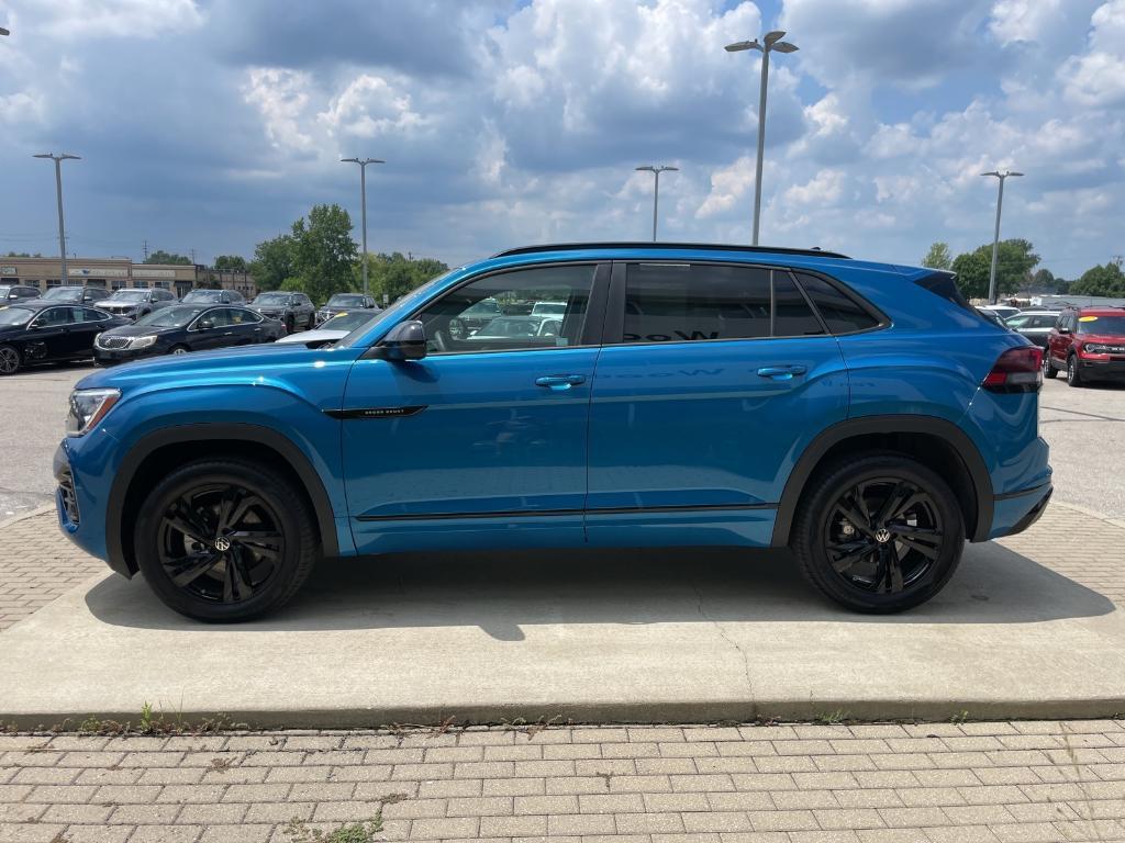 used 2025 Volkswagen Atlas Cross Sport car, priced at $44,802