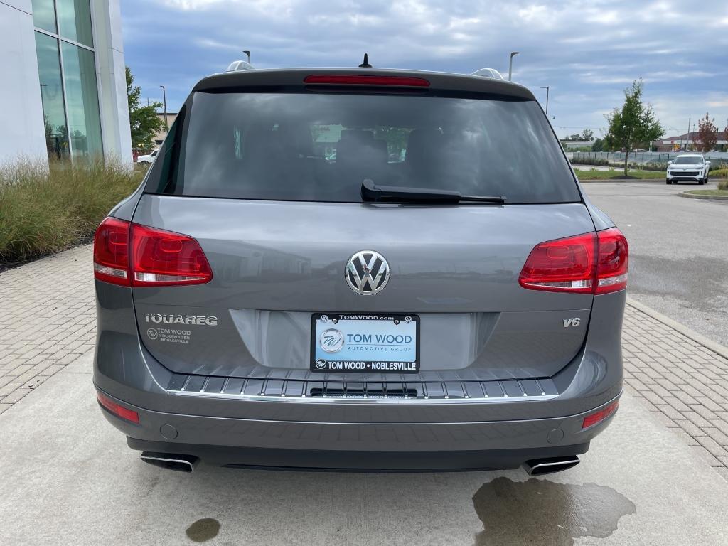 used 2014 Volkswagen Touareg car, priced at $9,075