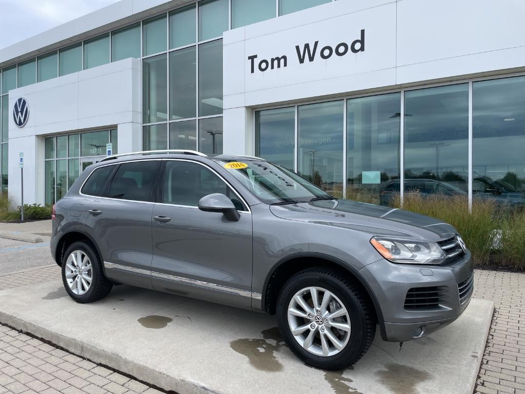 used 2014 Volkswagen Touareg car, priced at $9,075